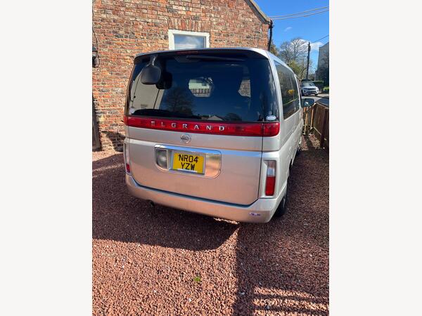 Nissan Elgrand 3.5 litre petrol