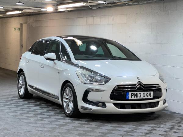 Citroen DS5 2.0 h e-HDi Airdream DSport EGS6 4WD Euro 5 (s/s) 5dr