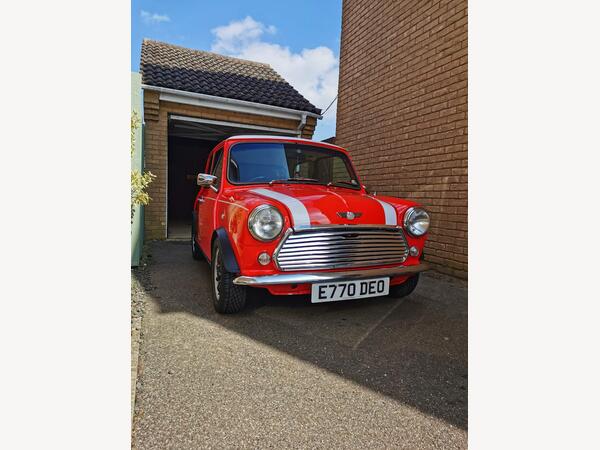 Austin Mini 1.0 City E 2dr