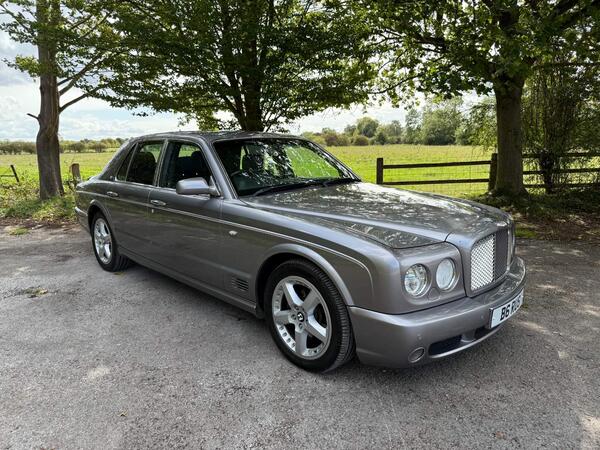 Bentley Arnage 6.8 T 4dr
