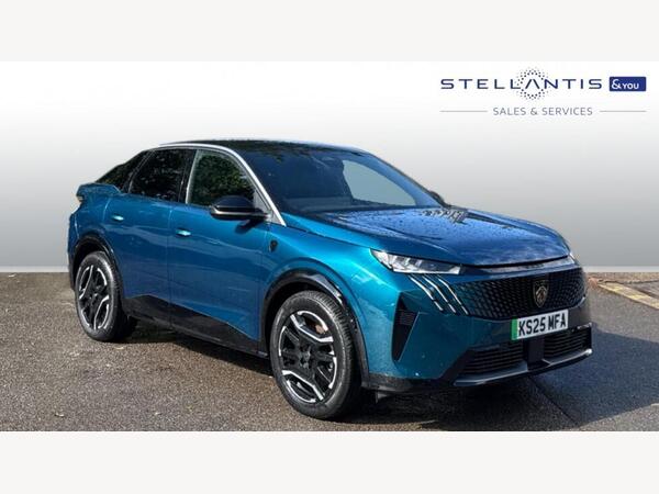 Peugeot E-3008 73kWh GT Auto 5dr