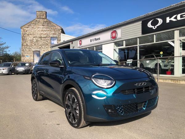 Fiat 600e 54kWh La Prima Auto 5dr