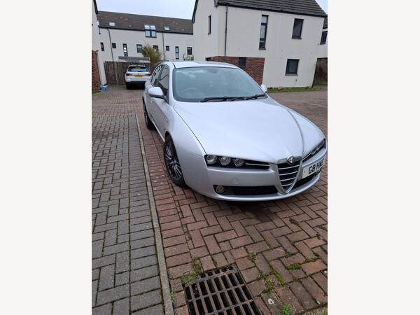 Alfa Romeo 159 2.0 JTDM 16V Lusso 4dr