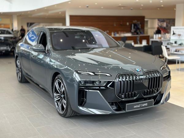 BMW i7 60 105.7kWh M Sport Auto xDrive 4dr