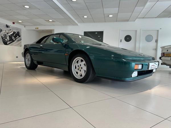 Lotus Esprit 2.2 Turbo 2dr