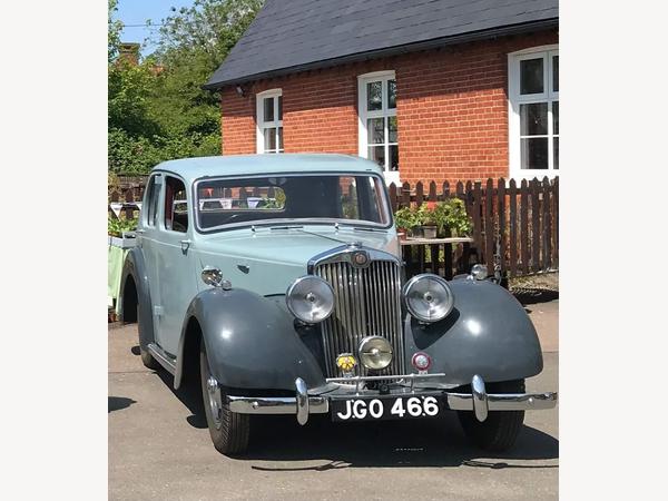 Lea Francis 14 HP Saloon