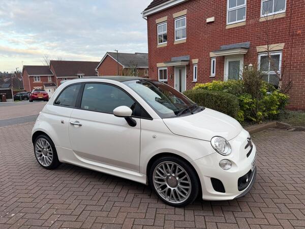 Abarth 500C 1.4 T-Jet Euro 5 2dr