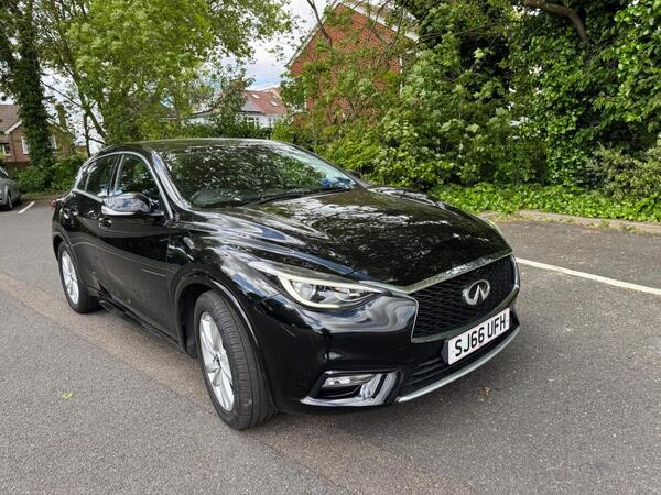 Infiniti Q30 1.5d Business Executive Euro 6 (s/s) 5dr