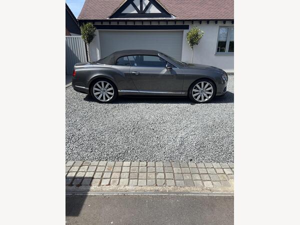 Bentley Continental 4.0 V8 GTC S Auto 4WD Euro 6 2dr