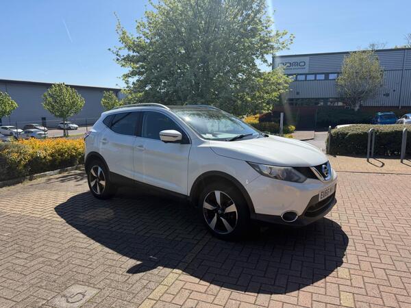 Nissan Qashqai 1.6 dCi N-Connecta 4WD Euro 6 (s/s) 5dr