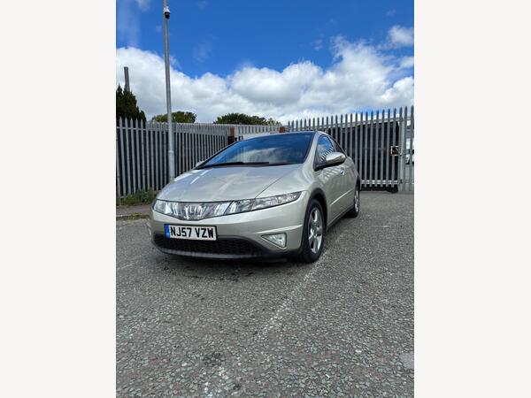 Honda Civic 1.8 i-VTEC ES 5dr