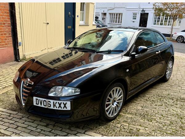 Alfa Romeo GT 3.2 V6 24V 2dr