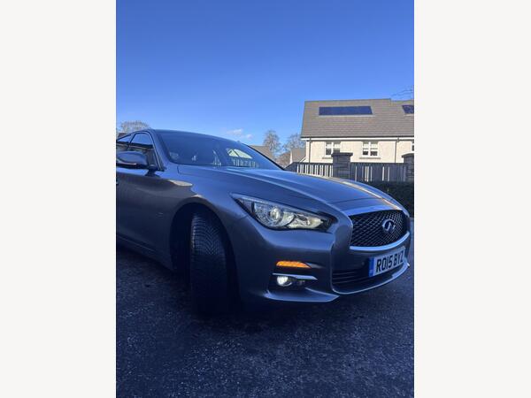 Infiniti Q50 2.2d Premium Executive Auto Euro 5 (s/s) 4dr