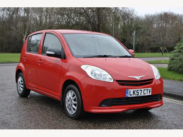 Perodua Myvi 1.3 EZi 5dr