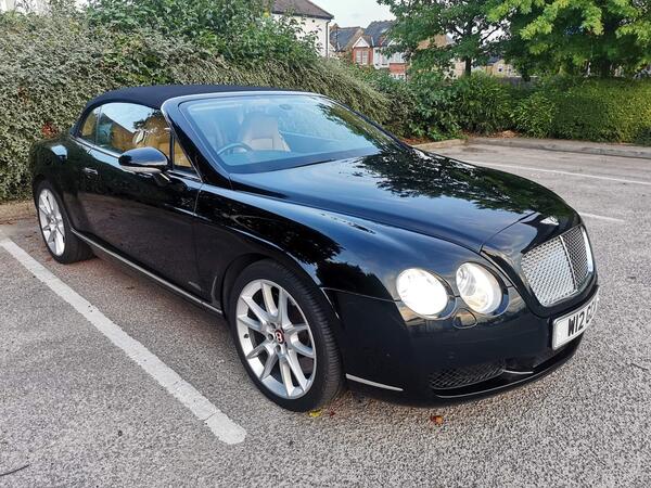 Bentley Continental 6.0 W12 GTC Auto 4WD Euro 4 2dr