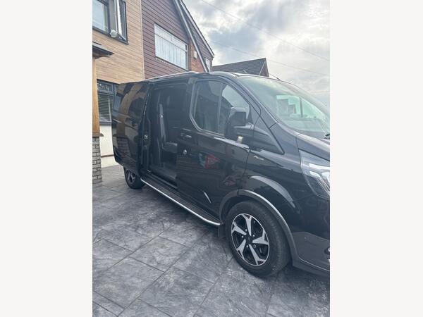 Ford Transit Custom 2.0 320 EcoBlue Active Crew Van Double Cab 5dr Diesel Manual L1 H1 Euro 6 (s/s) (170 ps)