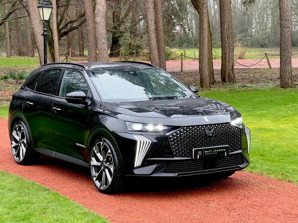 DS AUTOMOBILES DS 7 1.6 E-TENSE 14.2kWh La Premiere EAT8 4WD Euro 6 (s/s) 5dr