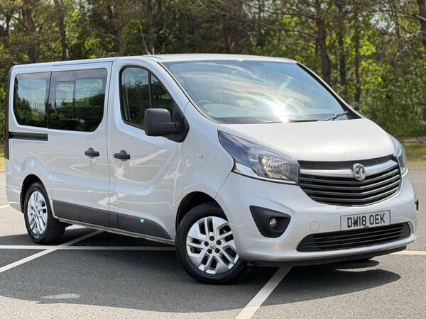 Vauxhall Vivaro 1.6 CDTi 2900 Combi Van Double Cab 5dr Diesel Manual L1 H1 Euro 6 (s/s) (9 Seat) (120 ps)