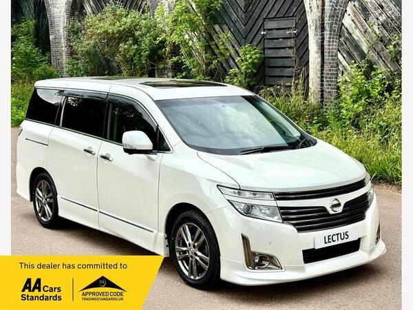 Nissan Elgrand 5D 250 HIGHWAY STAR URBAN CHROME