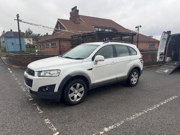 Chevrolet Captiva 2.2 VCDi LT Auto 4WD Euro 5 5dr (7 Seats)