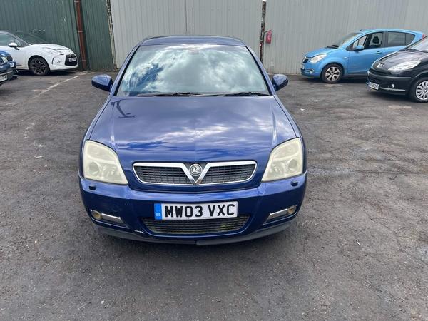 Vauxhall Signum 3.2i V6 24V Elite 5dr