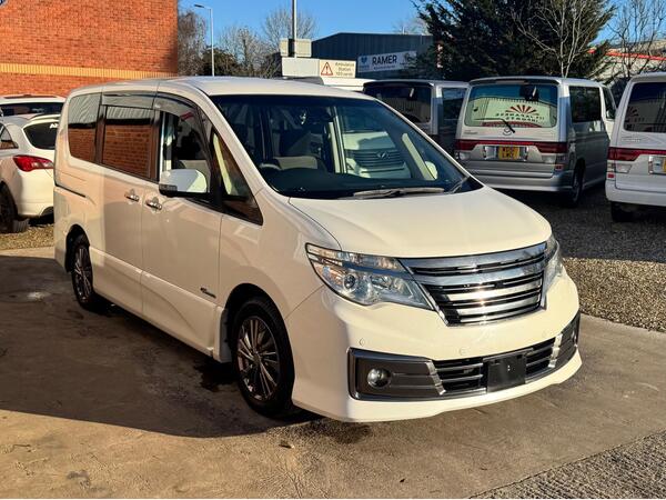 Nissan Serena Rider Autech 2.0 5dr