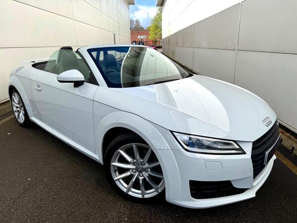 Audi TT 2.0 TDI ultra Sport Roadster Euro 6 (s/s) 2dr