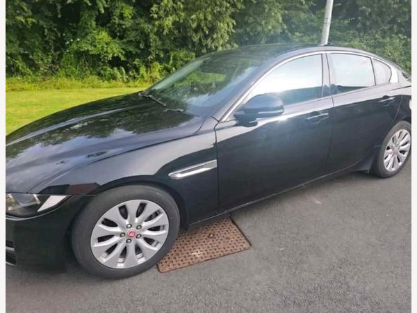 Jaguar XE 2.0d SE Euro 6 (s/s) 4dr