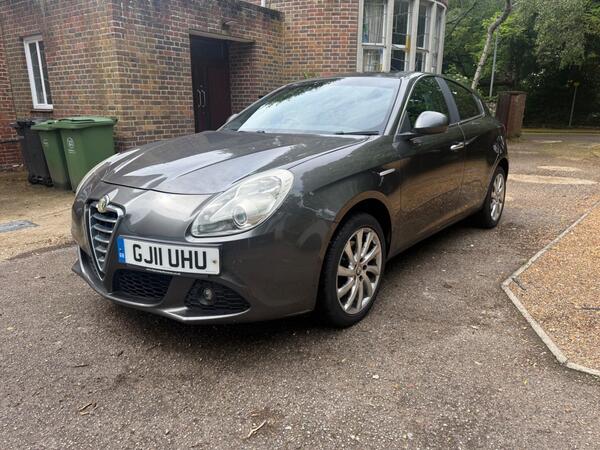 Alfa Romeo Giulietta 1.4 TB MultiAir Lusso Euro 5 (s/s) 5dr