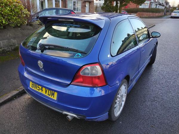 MG ZR 1.4 105 + 3dr