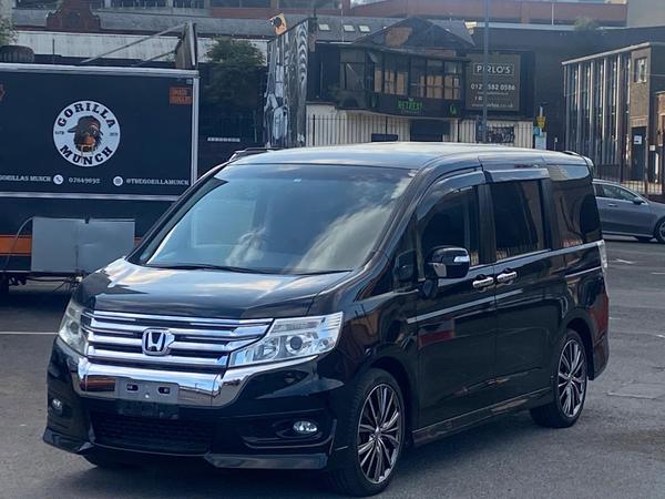 Honda Stepwagon SPADA FACELIFT 8 SEATER 2.0 5dr