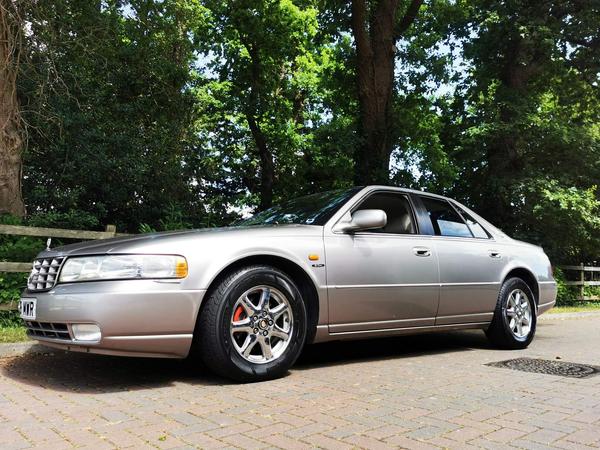 Cadillac Seville 4.6 STS 4dr