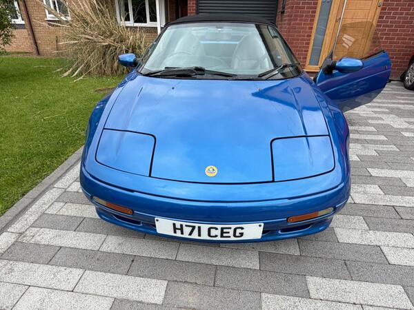 Lotus Elan 1.6 SE Turbo Convertible 2dr Petrol Manual (165 bhp)