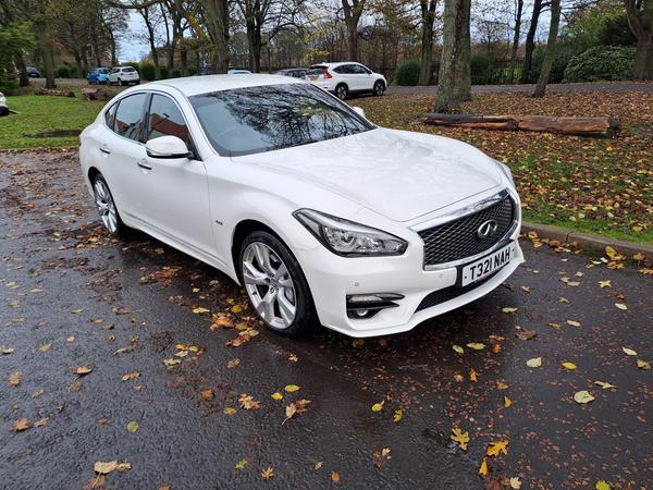 Infiniti Q70 2.2d Sport Auto Euro 5 (s/s) 4dr