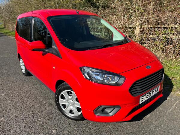 Ford Tourneo Courier 1.5 TDCi Zetec Euro 6 5dr