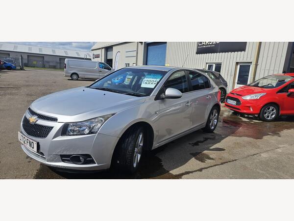 Chevrolet Cruze 1.8 LTZ Euro 5 5dr