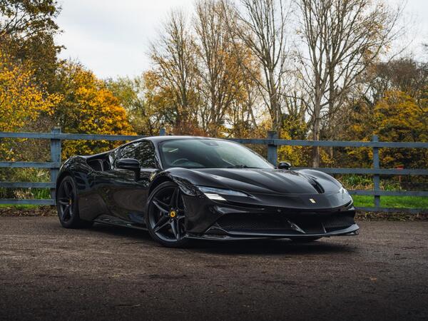 Ferrari SF90 Stradale 4.0T V8 7.9kWh F1 DCT 4WD Euro 6 (s/s) 2dr