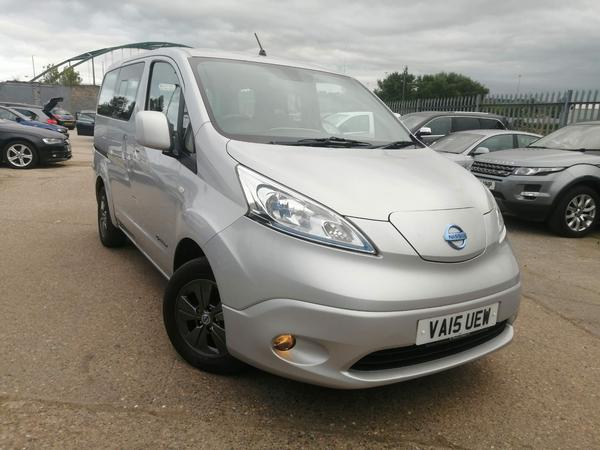 Nissan eNV200 Evalia Tekna Auto 5dr (Rapid Plus, 7 Seat)