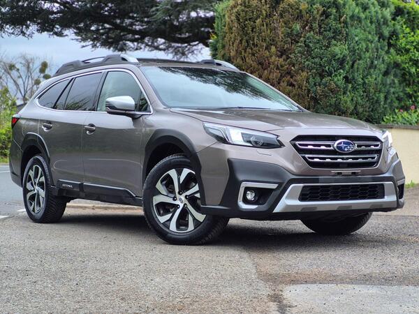 Subaru Outback 2.5i Touring Lineartronic 4WD Euro 6 (s/s) 5dr