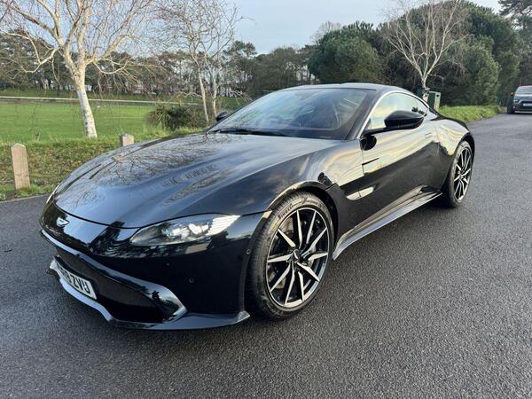 Aston Martin Vantage 4.0 V8 Auto Euro 6 2dr