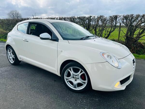 Alfa Romeo MiTo 1.4 MultiAir Distinctive Euro 5 (s/s) 3dr
