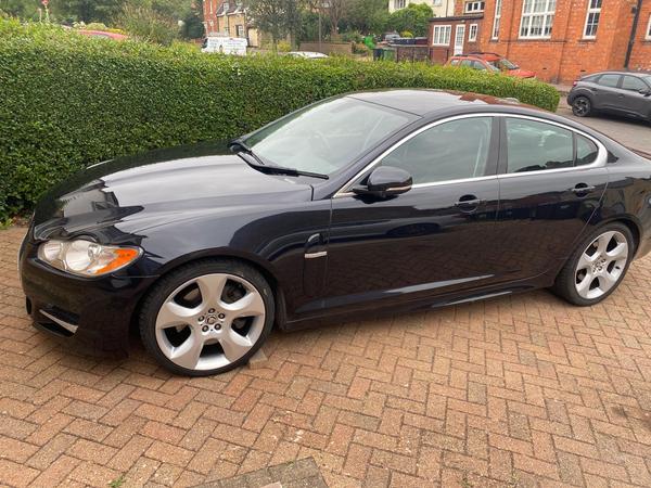 Jaguar XF 3.0d S V6 Premium Luxury Auto Euro 5 4dr