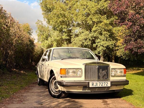 Rolls-Royce Silver Spirit 6.8 4dr