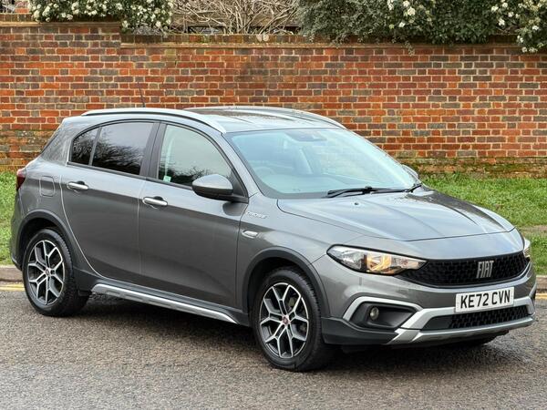 Fiat Tipo 1.5 FireFly Turbo MHEV Cross DCT Euro 6 (s/s) 5dr