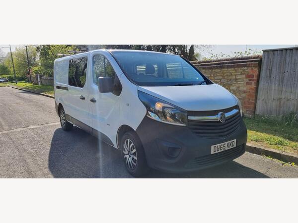 Vauxhall Vivaro 1.6 CDTi 2900 Crew Van Double Cab 5dr Diesel Manual L2 H1 Euro 5 (6 Seat) (115 ps)