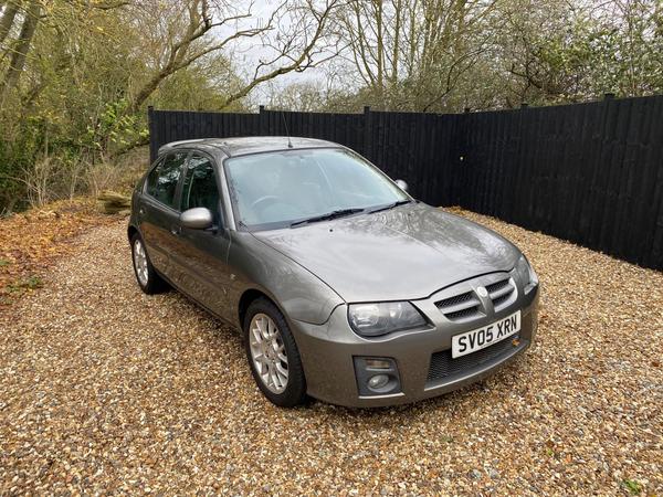 MG ZR 1.4 105 5dr