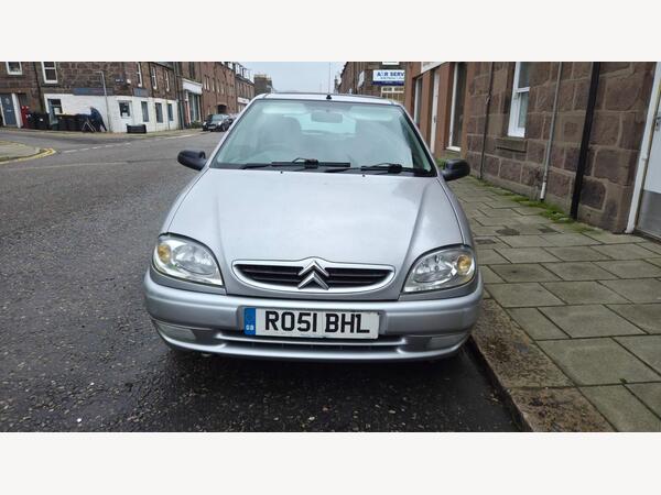 Citroen Saxo 1.1i Desire 5dr