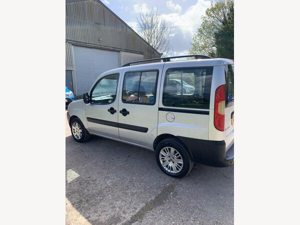 Fiat Doblo 1.3 MultiJet 16v Active 5dr