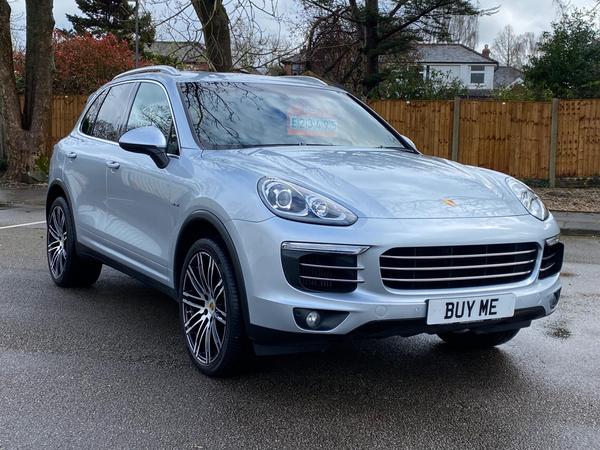 Porsche Cayenne 3.0 TD V6 TiptronicS 4WD Euro 6 (s/s) 5dr