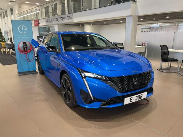 Peugeot E-308 54kWh GT Auto 5dr